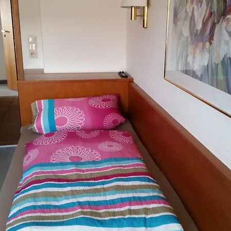 Guest house Ristorante Pizzeria Pension Taormina Rosshaupten